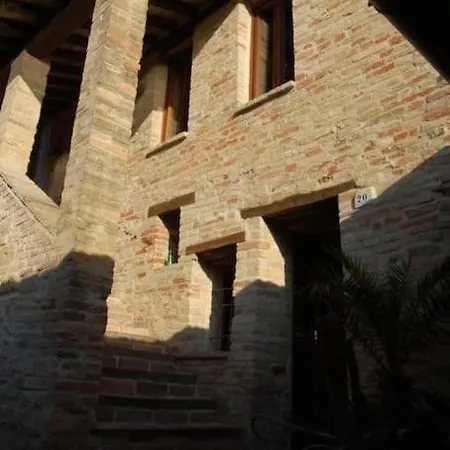 Il Poggio * Villagrande (Pesaro and Urbino)